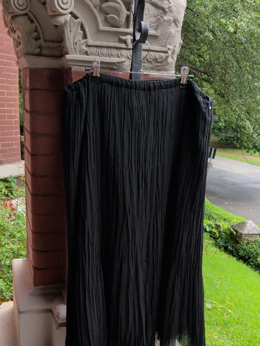 Black Plus Size Pleated Maxi Skirt - Women